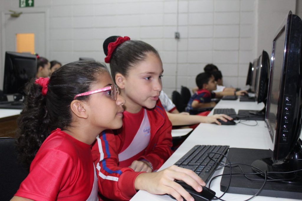 JOGO EDUCATIVO NA AULA DE INFORMÁTICA – CCDA – Colégio Carlos