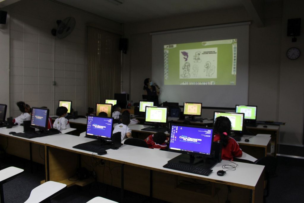 JOGO EDUCATIVO NA AULA DE INFORMÁTICA – CCDA – Colégio Carlos